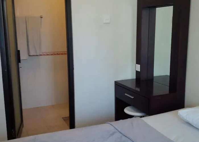 Suji 2* BALI